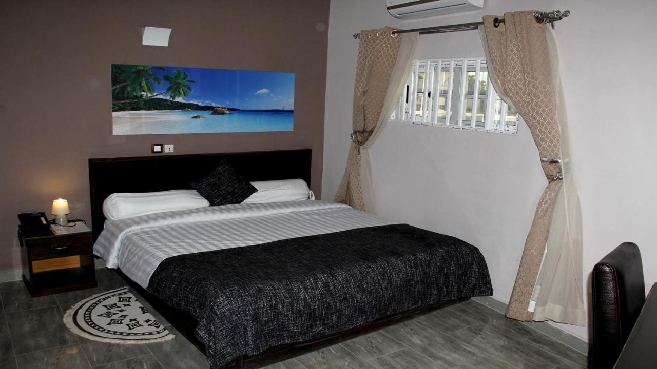 Benin City Center Hotel Cotonou Exterior foto
