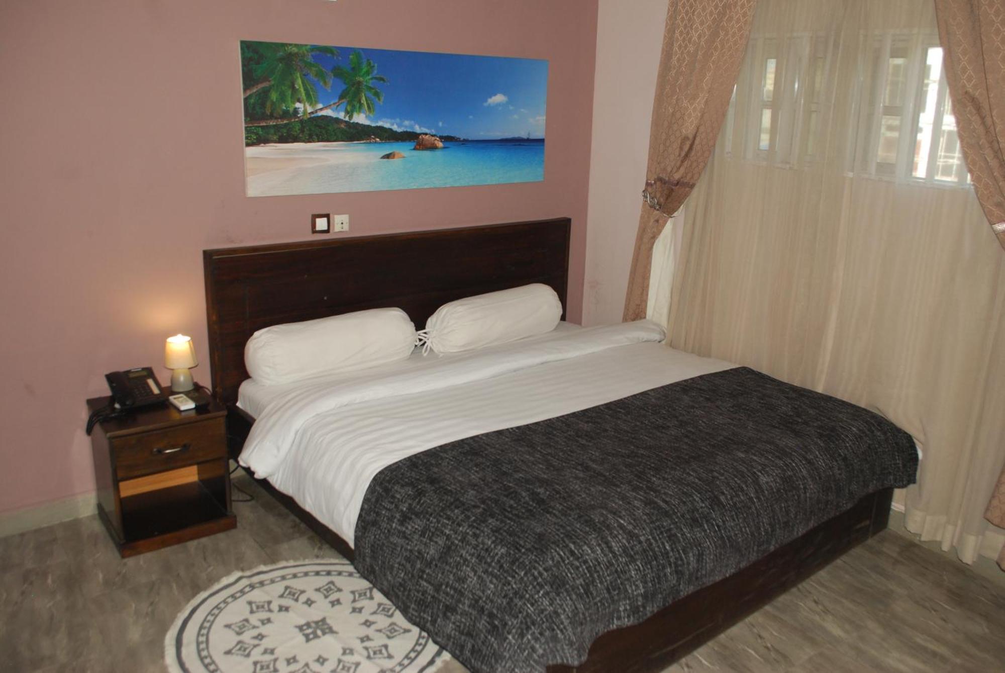Benin City Center Hotel Cotonou Exterior foto