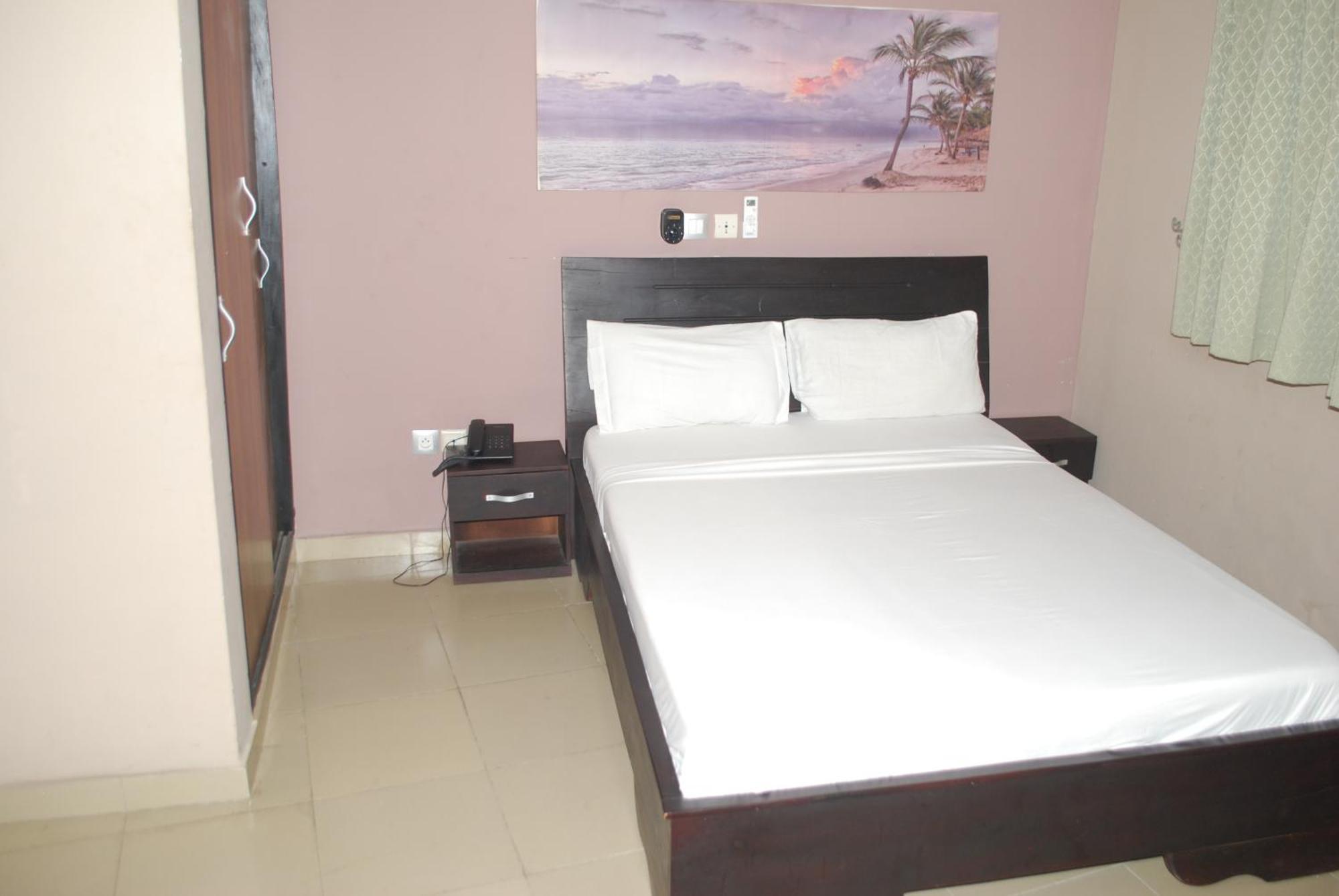 Benin City Center Hotel Cotonou Exterior foto