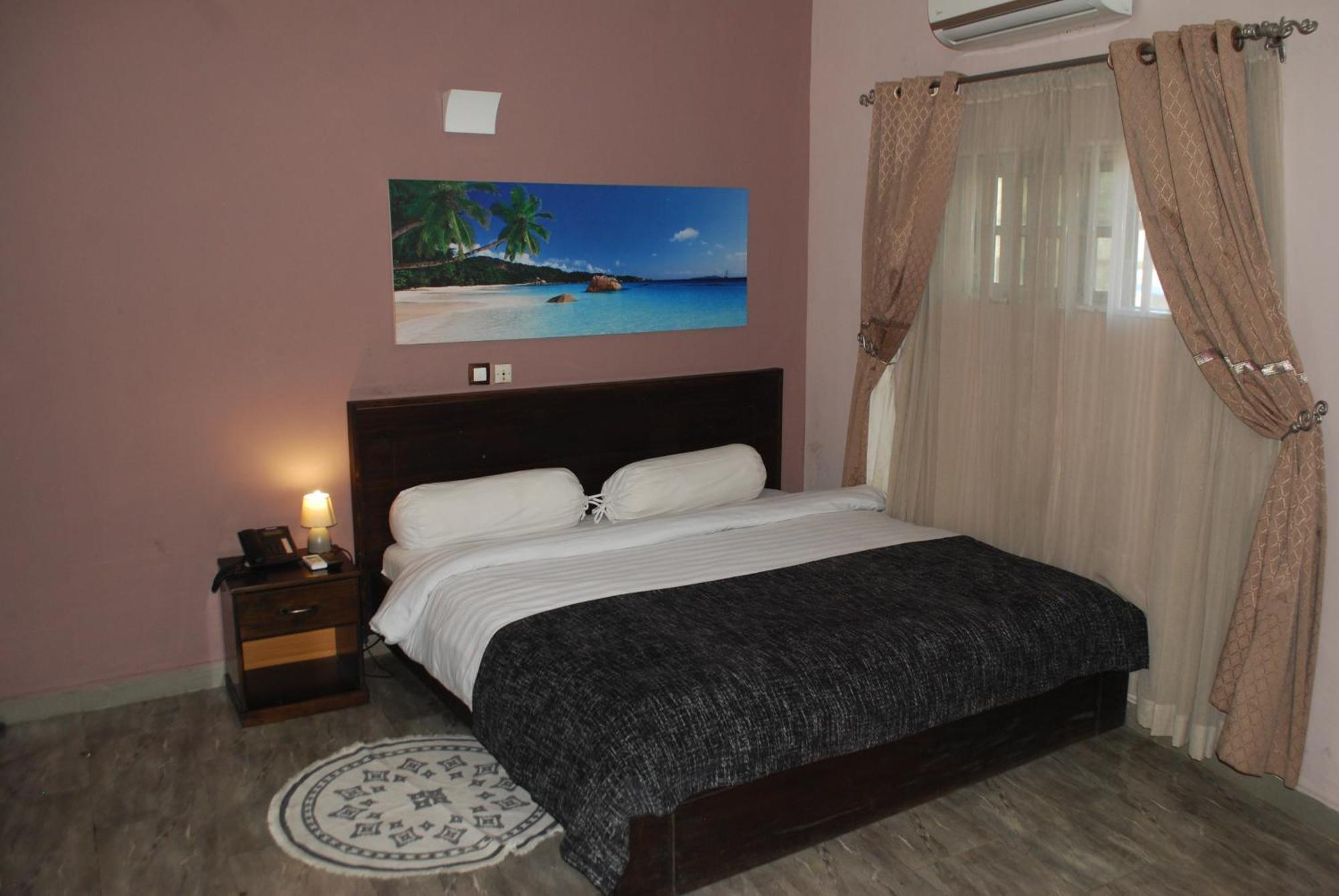 Benin City Center Hotel Cotonou Exterior foto